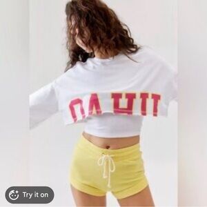 Urban Outfitters White Crewneck Terry Cropped Oahu Sweatshirt - flaw